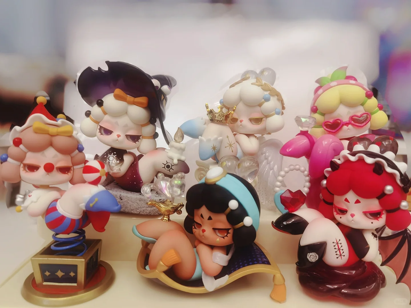 #92 Miss Rara Savaga Growth Series Blind Box (perorder) & Miss Rara Savage Series Blind Box