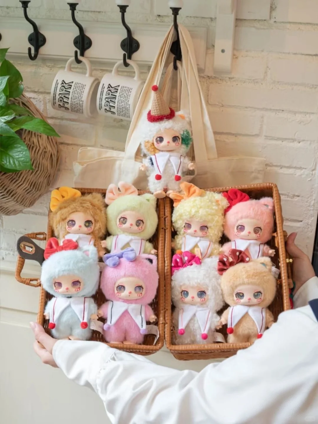#51 Liila's Lucky Cat-V3 Series&Liila three generations
