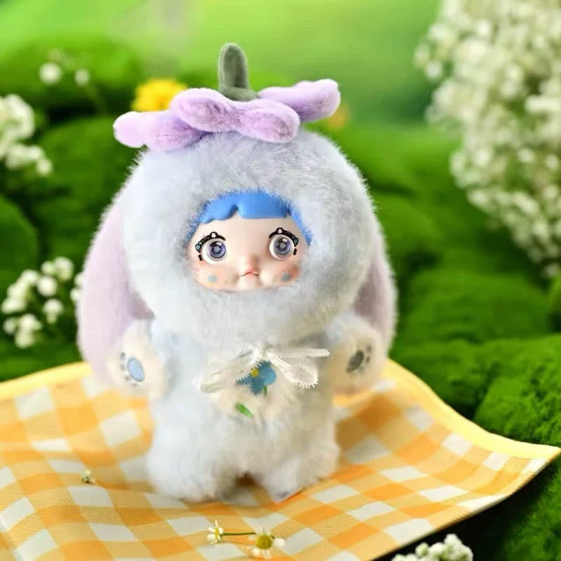# 668 nommi garden rabbit ( only sample no blind box)