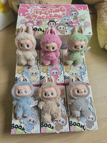 #04 Labubu V1 &amp; Labubu Plush Blind Box