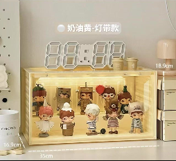 #101 Light box (used to labubu decoration) &amp; showcase 