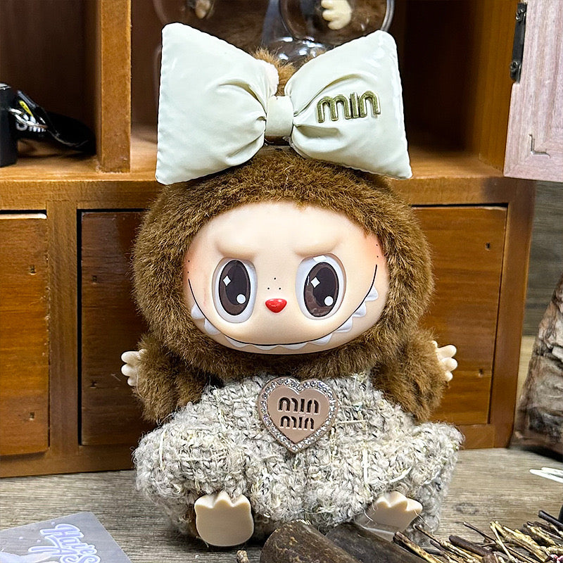 #84 Labubu 1-3rd Generation Clothes 
